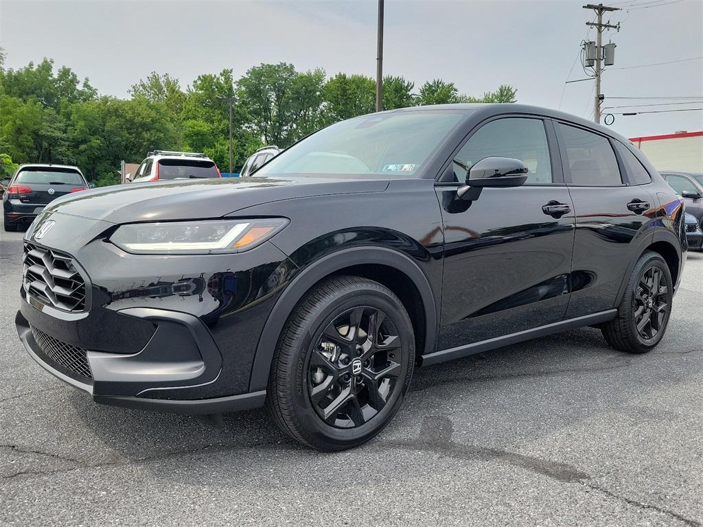 new 2025 Honda HR-V car, priced at $30,395
