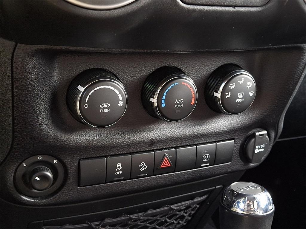 used 2016 Jeep Wrangler Unlimited car, priced at $16,404