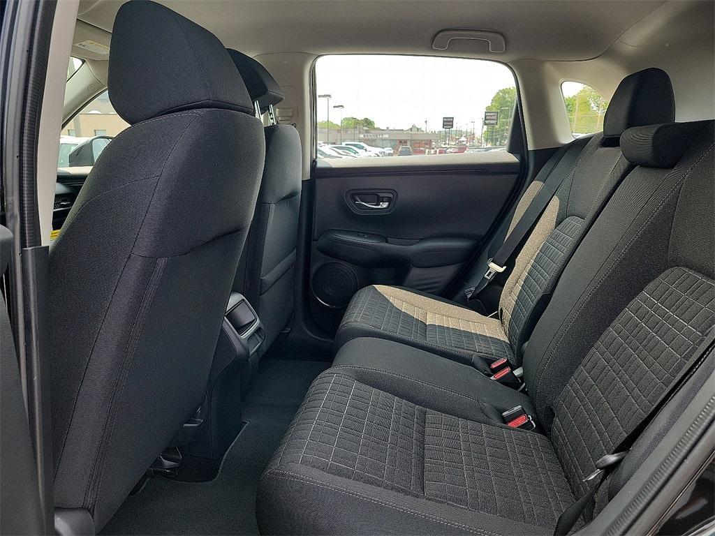 new 2025 Honda HR-V car