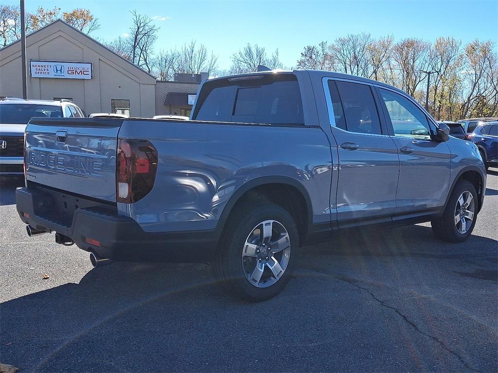 new 2025 Honda Ridgeline car, priced at $42,590