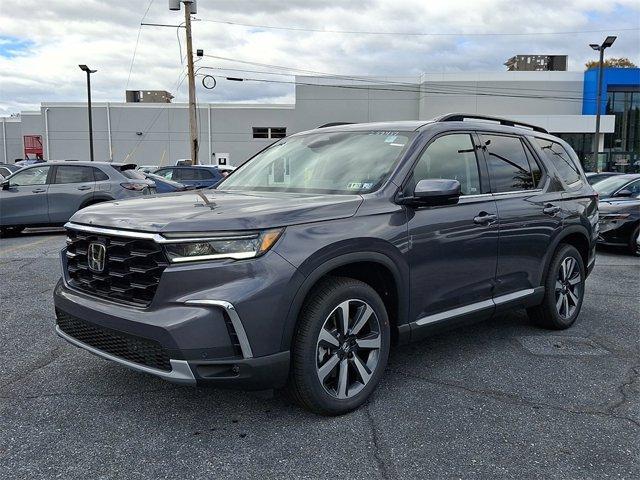 new 2025 Honda Pilot car, priced at $47,425