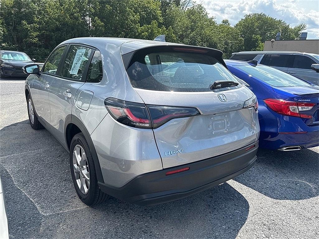 new 2025 Honda HR-V car, priced at $28,295