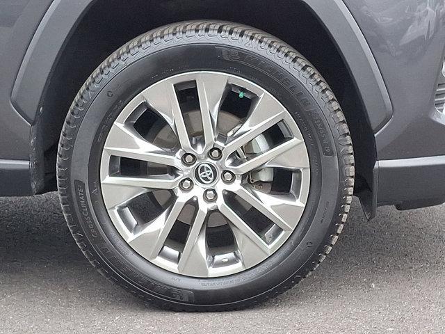 used 2020 Toyota RAV4 car, priced at $25,765