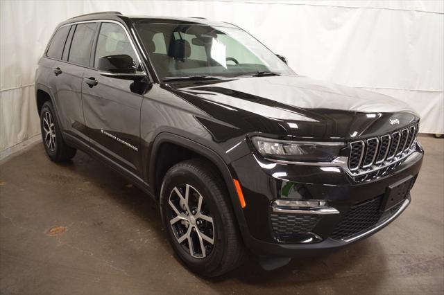 used 2024 Jeep Grand Cherokee car, priced at $41,849