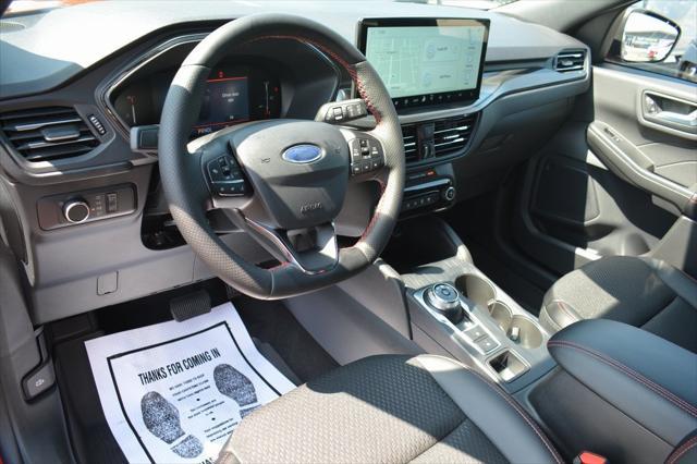 new 2025 Ford Escape car, priced at $30,715