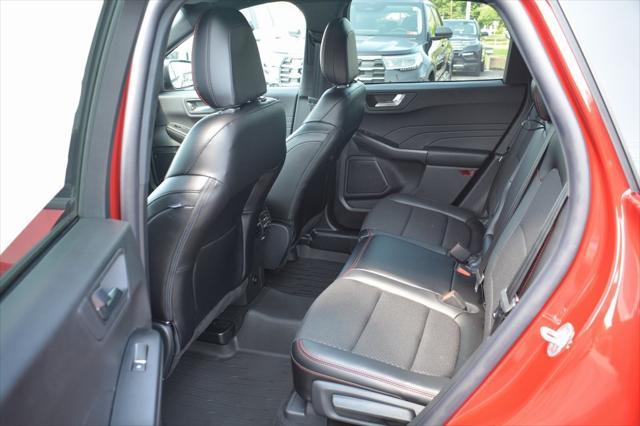 new 2025 Ford Escape car, priced at $30,715