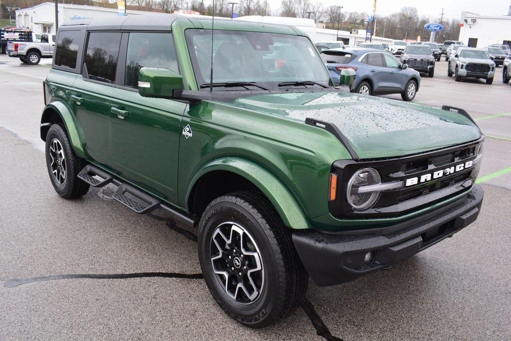 new 2024 Ford Bronco car, priced at $51,842