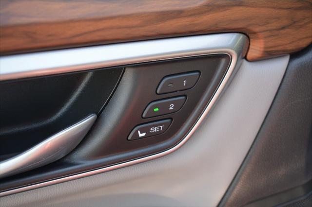 used 2022 Honda CR-V car, priced at $27,907