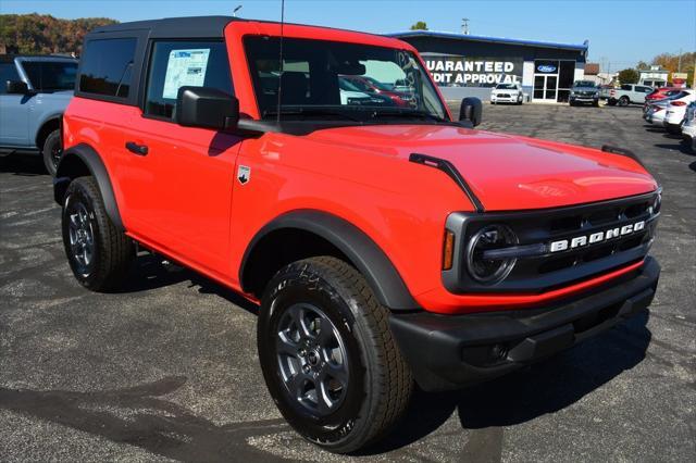 new 2024 Ford Bronco car, priced at $44,128