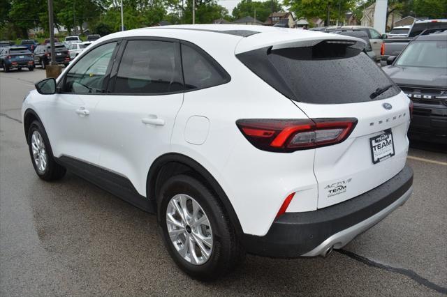 new 2025 Ford Escape car, priced at $32,150