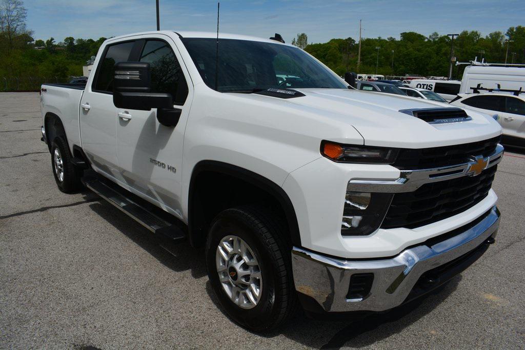 used 2024 Chevrolet Silverado 2500 car, priced at $55,997