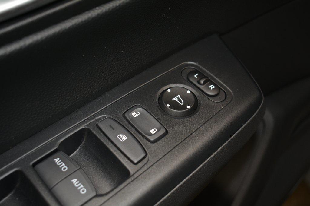 used 2024 Honda CR-V Hybrid car, priced at $33,498