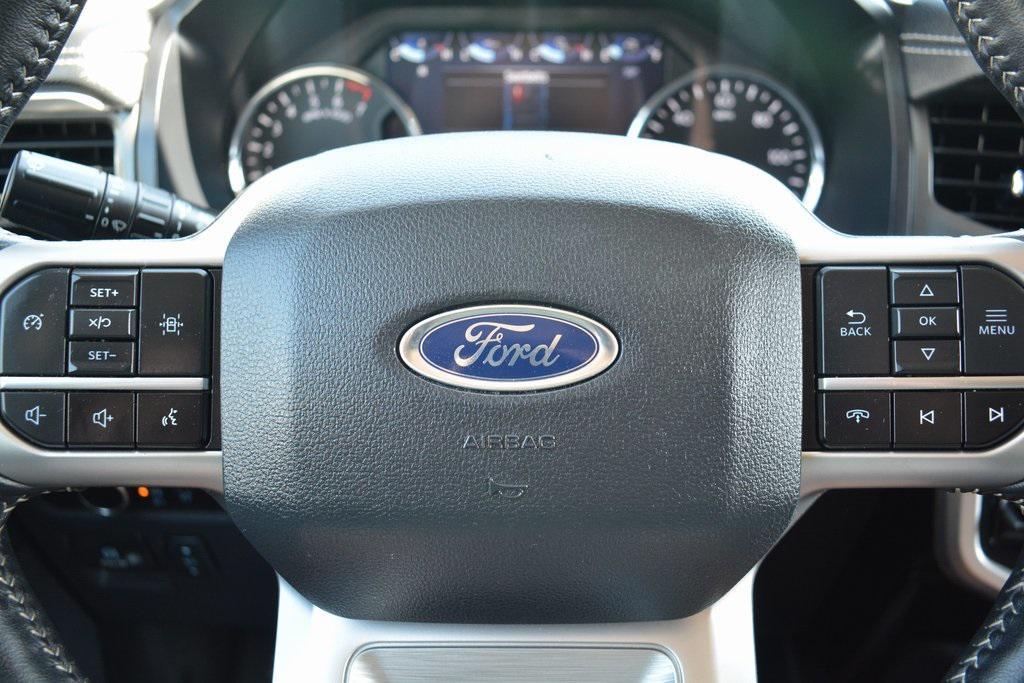 used 2024 Ford Expedition car, priced at $50,427