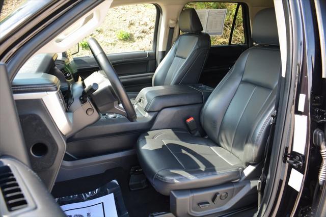 used 2024 Ford Expedition car, priced at $51,164