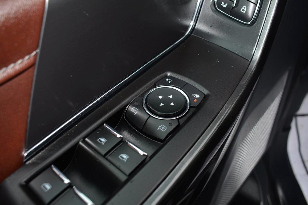 used 2021 Ford F-150 car, priced at $42,995