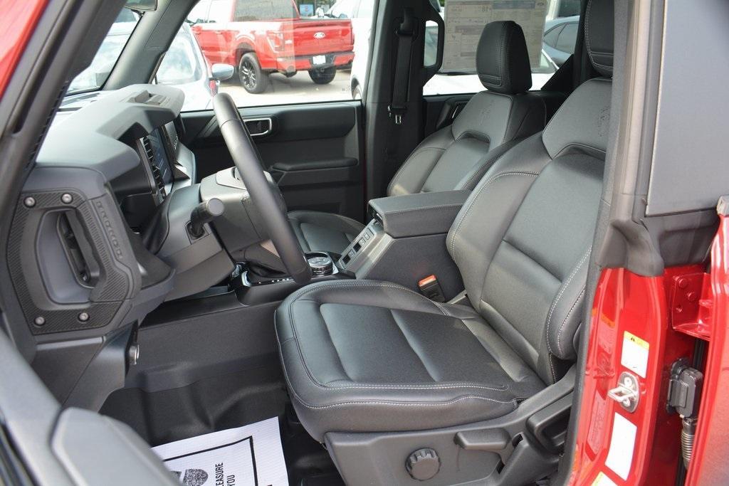 new 2025 Ford Bronco car, priced at $53,313