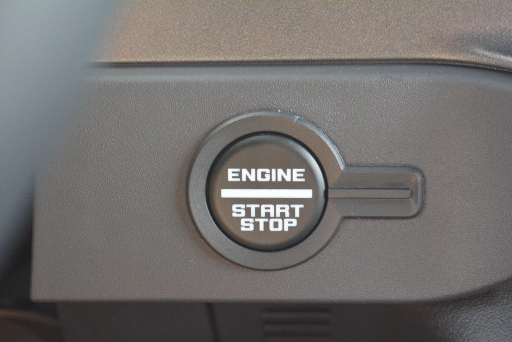 new 2025 Ford Bronco car, priced at $53,313