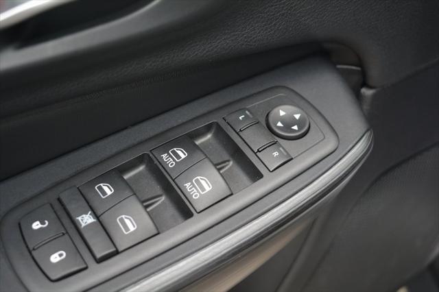 used 2017 Jeep Cherokee car, priced at $15,518