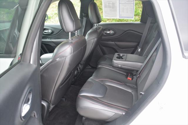 used 2017 Jeep Cherokee car, priced at $15,518