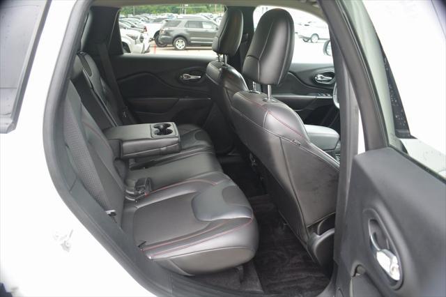 used 2017 Jeep Cherokee car, priced at $15,518