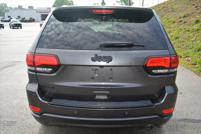 used 2017 Jeep Grand Cherokee car, priced at $18,995