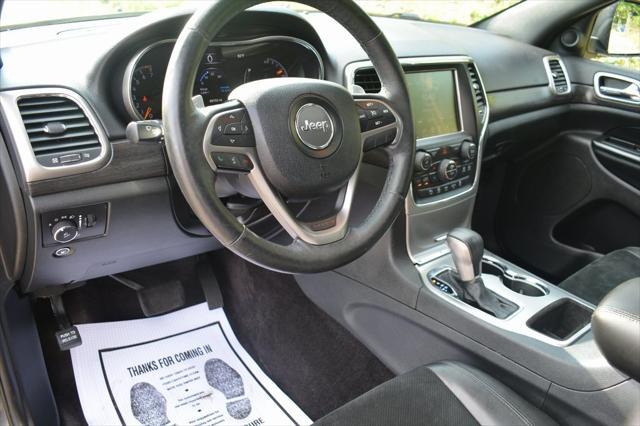used 2017 Jeep Grand Cherokee car, priced at $18,995