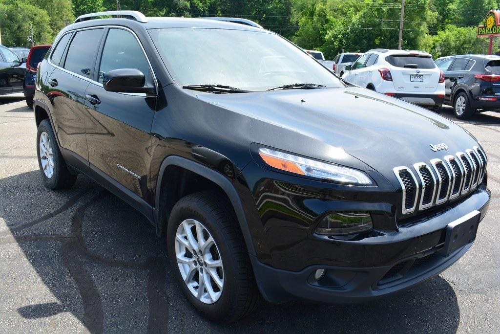 used 2018 Jeep Cherokee car, priced at $18,922