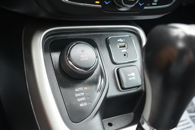 used 2019 Jeep Compass car, priced at $14,129