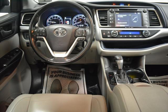 used 2019 Toyota Highlander car, priced at $26,997