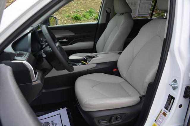 used 2024 Toyota Grand Highlander car, priced at $46,355