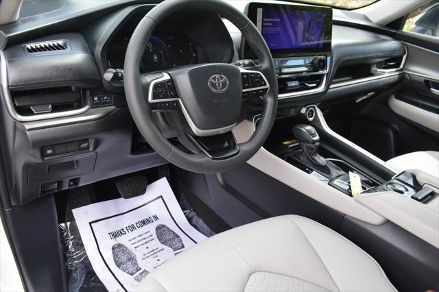 used 2024 Toyota Grand Highlander car, priced at $46,355