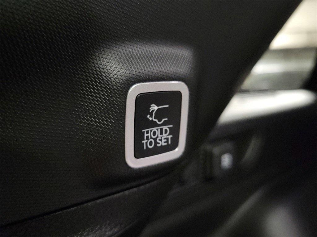 used 2024 Jeep Grand Cherokee car, priced at $43,035