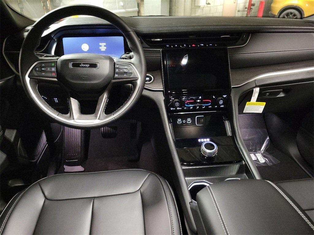 used 2024 Jeep Grand Cherokee car, priced at $43,035