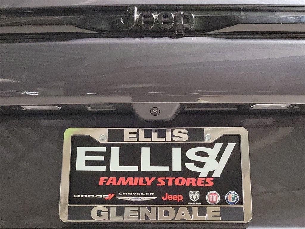 used 2024 Jeep Grand Cherokee car, priced at $43,035