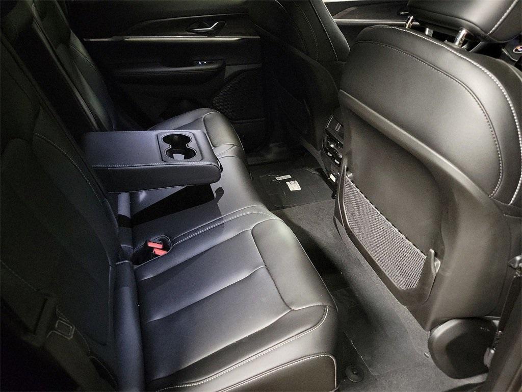 used 2024 Jeep Grand Cherokee car, priced at $43,035