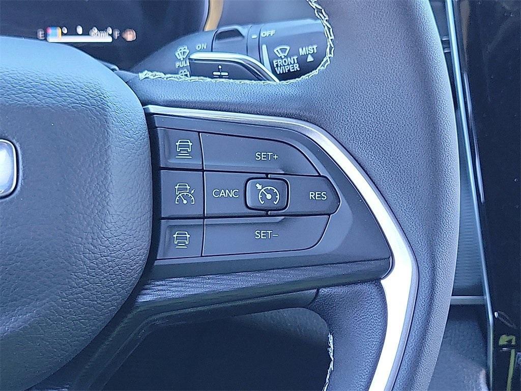 new 2025 Jeep Grand Cherokee car, priced at $40,731