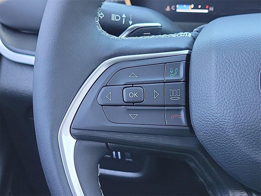 new 2025 Jeep Grand Cherokee car, priced at $40,731