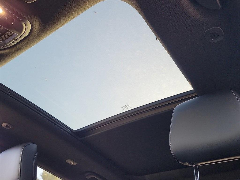 new 2025 Jeep Grand Cherokee L car, priced at $45,983