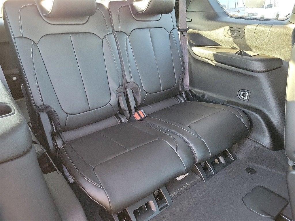 new 2025 Jeep Grand Cherokee L car, priced at $48,110