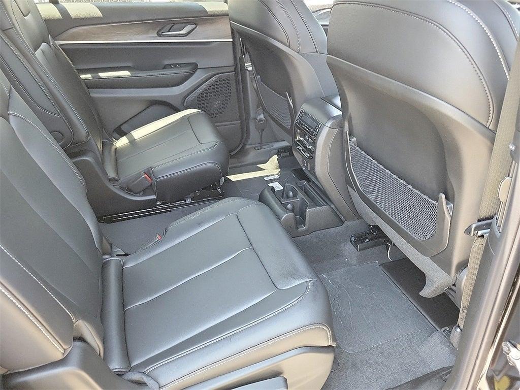 new 2025 Jeep Grand Cherokee L car, priced at $44,983
