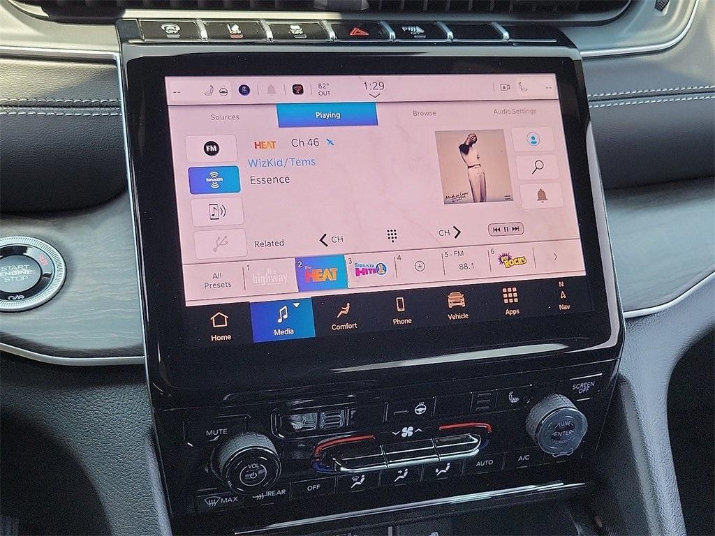 new 2025 Jeep Grand Cherokee L car, priced at $43,899