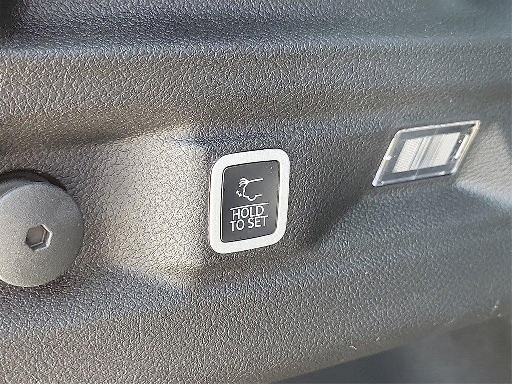 new 2025 Jeep Grand Cherokee L car, priced at $44,983