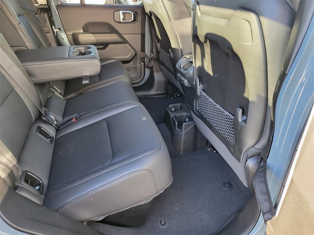 new 2025 Jeep Gladiator car, priced at $44,705