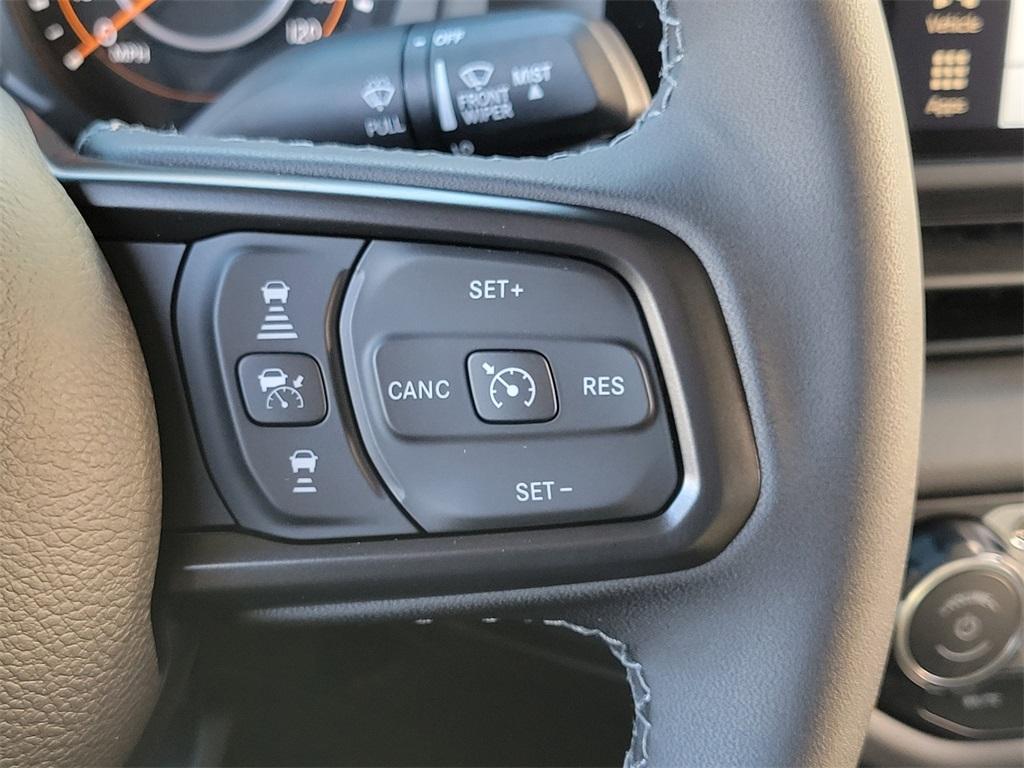 new 2025 Jeep Gladiator car, priced at $44,705