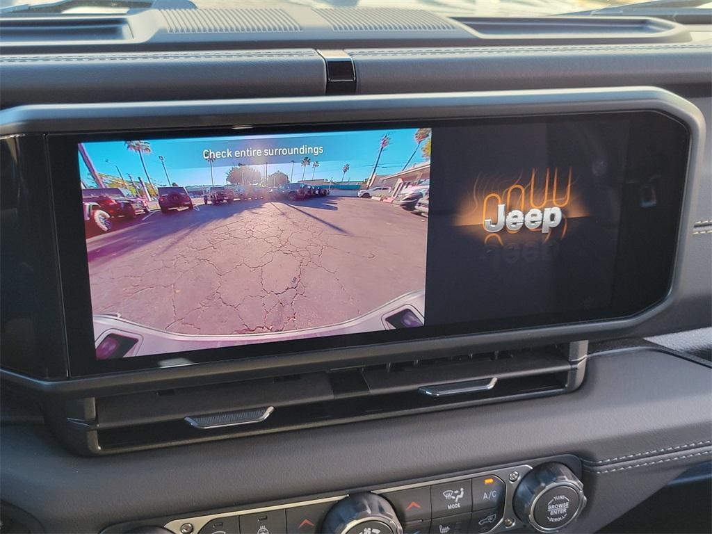 new 2025 Jeep Gladiator car, priced at $44,705