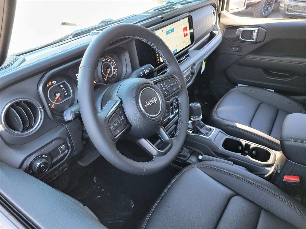 new 2025 Jeep Gladiator car, priced at $44,705
