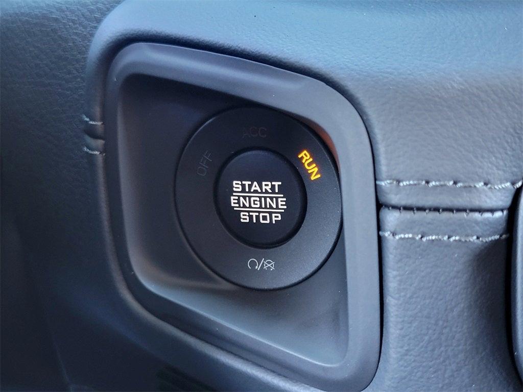 new 2025 Jeep Gladiator car, priced at $44,705