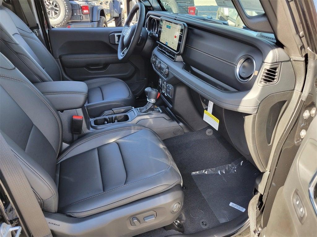 new 2025 Jeep Gladiator car, priced at $44,705