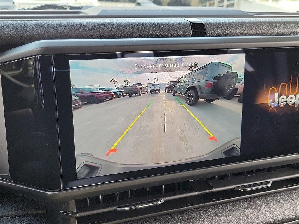 new 2025 Jeep Gladiator car, priced at $44,415