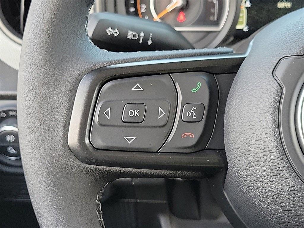 new 2025 Jeep Gladiator car, priced at $44,415